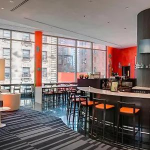 Courtyard By Marriott Manhattan/central Park ניו יורק