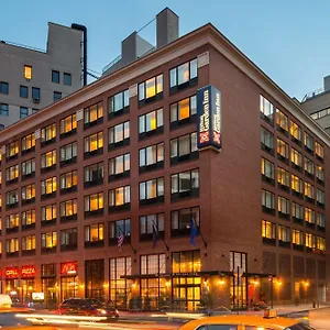 Hilton Garden New York/tribeca Отель